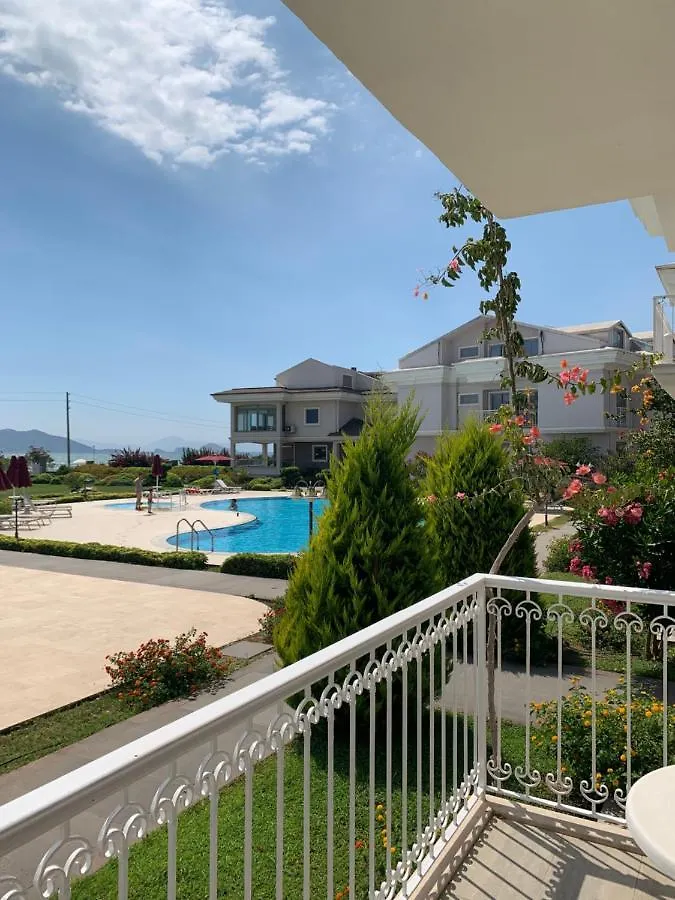 Daphne Residence Calis